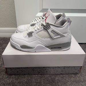 Air Jordan 4